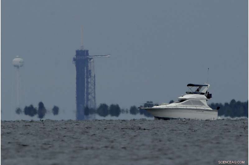 SpaceX Launch Delayed: Weather Forces Mission Scrub