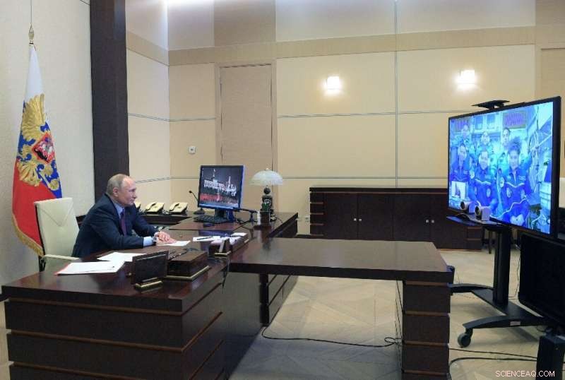 SpaceX Milestone Signals Shift in Russia s Space Leadership