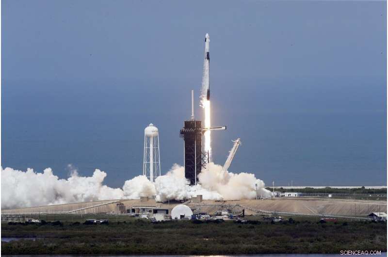 SpaceX Falcon 9 Launches NASA Astronauts Doug Hurley and Bob Behnken to Orbit – Historic First from U.S. Soil