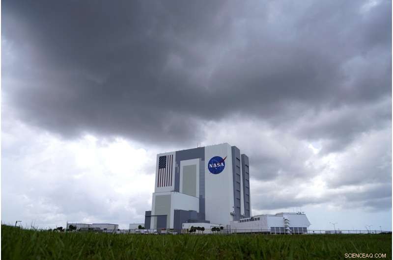 SpaceX Falcon 9 Launches NASA Astronauts Doug Hurley and Bob Behnken to Orbit – Historic First from U.S. Soil