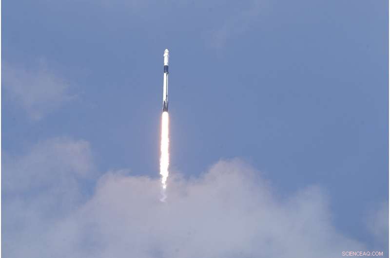 SpaceX Falcon 9 Launches NASA Astronauts Doug Hurley and Bob Behnken to Orbit – Historic First from U.S. Soil