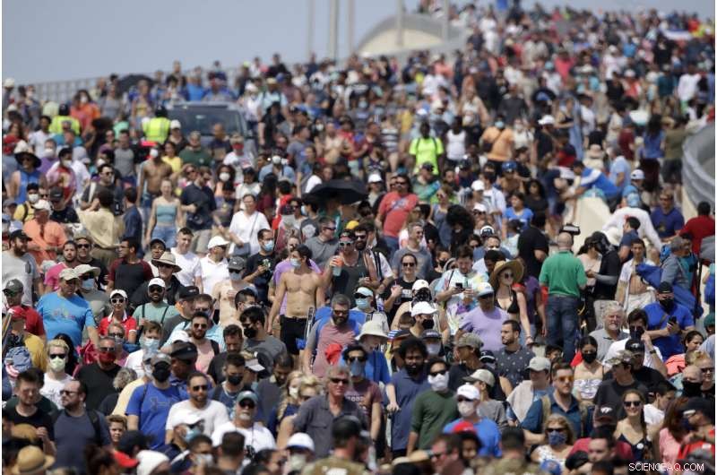 SpaceX Falcon 9 Launches NASA Astronauts Doug Hurley and Bob Behnken to Orbit – Historic First from U.S. Soil