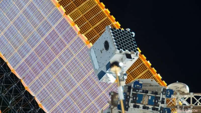 Navigating the Stars: How Future Space Travelers Could Use Cosmic Lighthouses