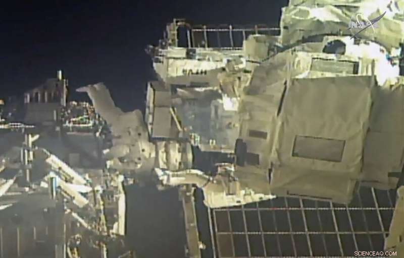 NASA Astronauts Complete Second Spacewalk to Replace ISS Batteries