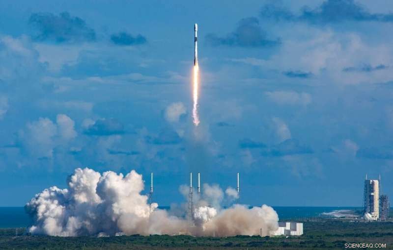 South Korea Launches Its First Military Satellite, ANASIS-II, via SpaceX Falcon 9