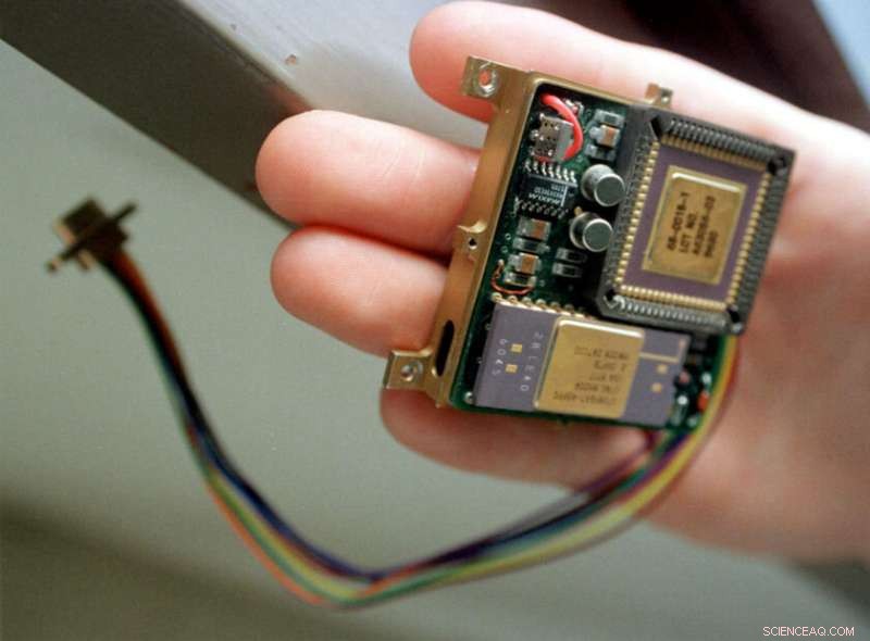 Perseverance Mission Sends First Microphones to Mars, Realizing Planetary Society s Decades-Long Goal