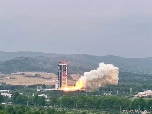 World s First Soft X‑ray Satellite with Lobster‑Eye Imaging Successfully Launched