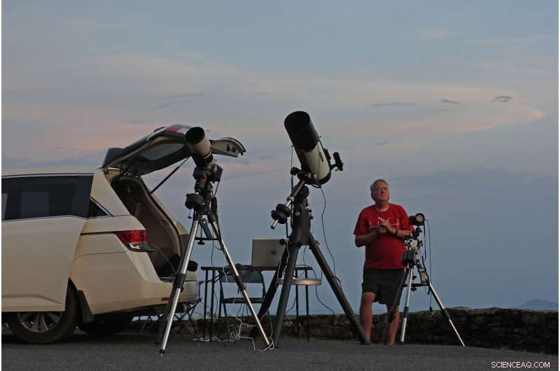 How to Photograph Comet Neowise: Patience and Strategic Placement