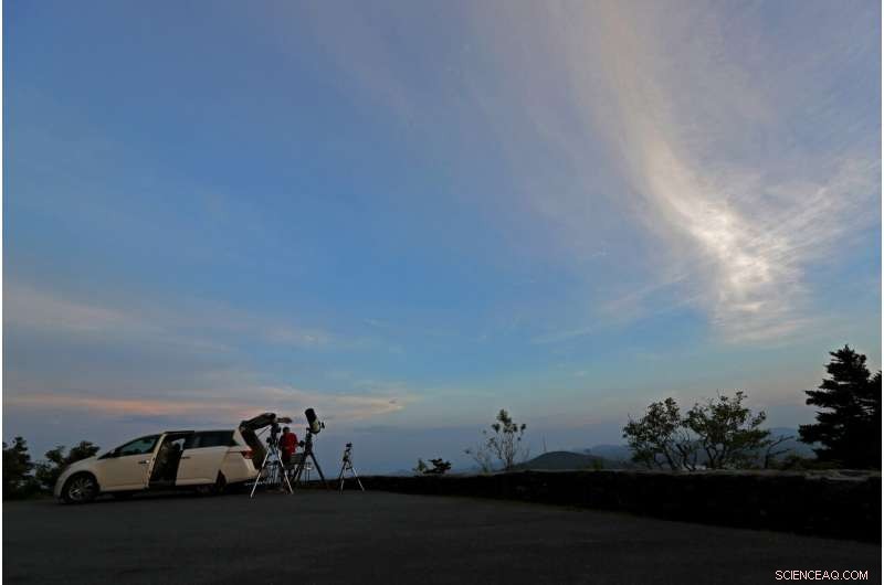 How to Photograph Comet Neowise: Patience and Strategic Placement