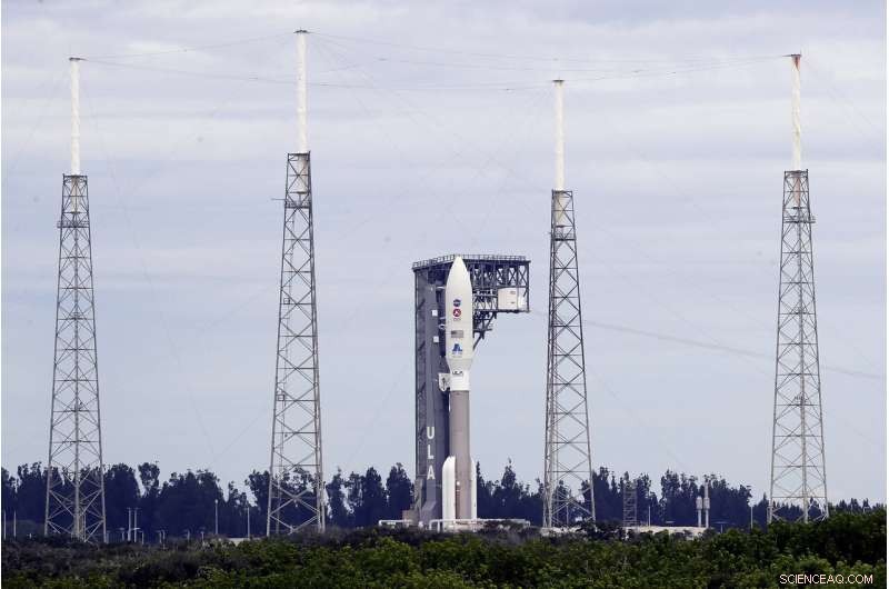 NASA Launches Advanced Rover to Search for Life on Mars