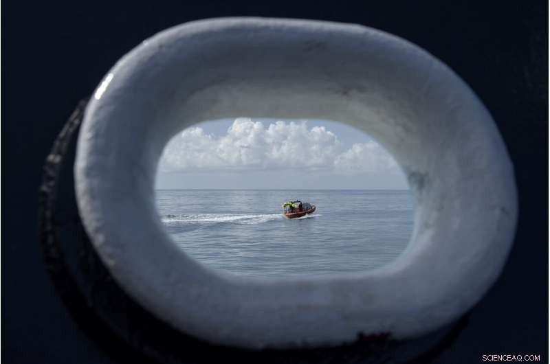 SpaceX Capsule Safely Lands: First NASA Crew Splashdown in 45 Years