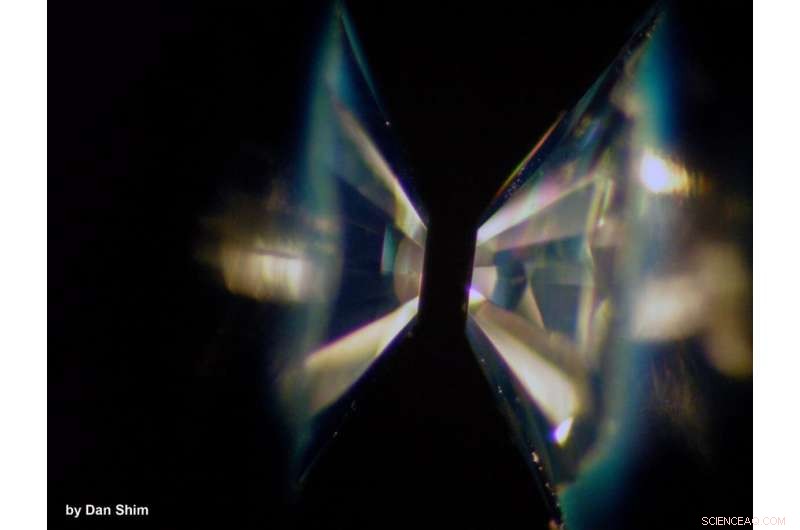 Could Exoplanets Be Made of Diamonds? Exploring the Science of Carbon‑Rich Worlds