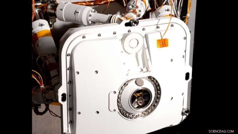 NASA s Perseverance Rover to Use X‑Ray Spectrometry in Search of Ancient Life