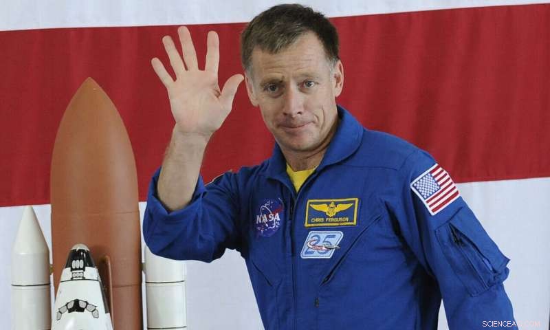 Chris Ferguson Chooses Daughter’s Wedding Over Space Shuttle Mission