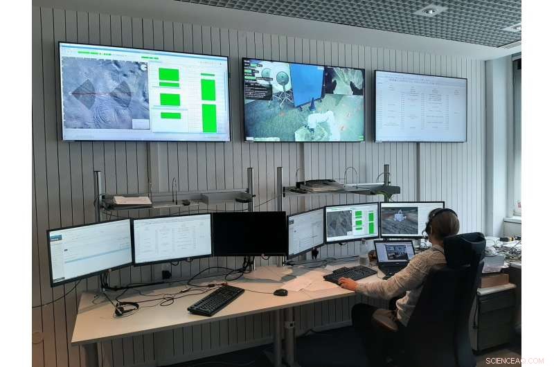 ESA s Interact Rover Demonstrates Remote Gripper Operations from Germany