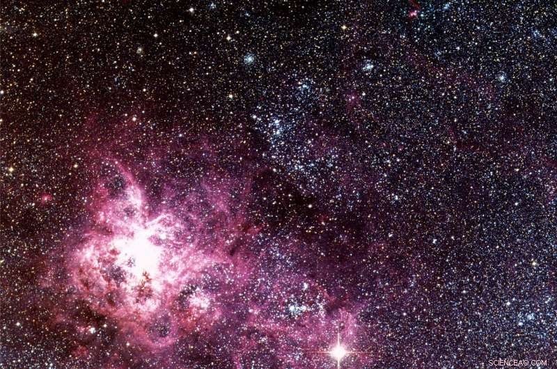 Betelgeuse s Potential Supernova: How DUNE Would Detect and Respond to a Nearby Cosmic Explosion