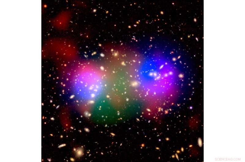 X‑Ray Observatory Reveals Galaxy Cluster Acting as Cosmic Furnace