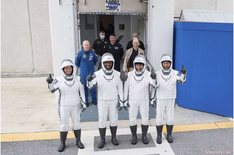 SpaceX Crew Flight Postponed Amid Musk s Conflicting COVID-19 Test Results