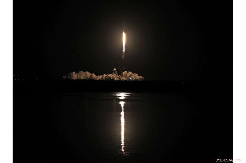 SpaceX s Falcon 9 Launches Four Astronauts to the ISS