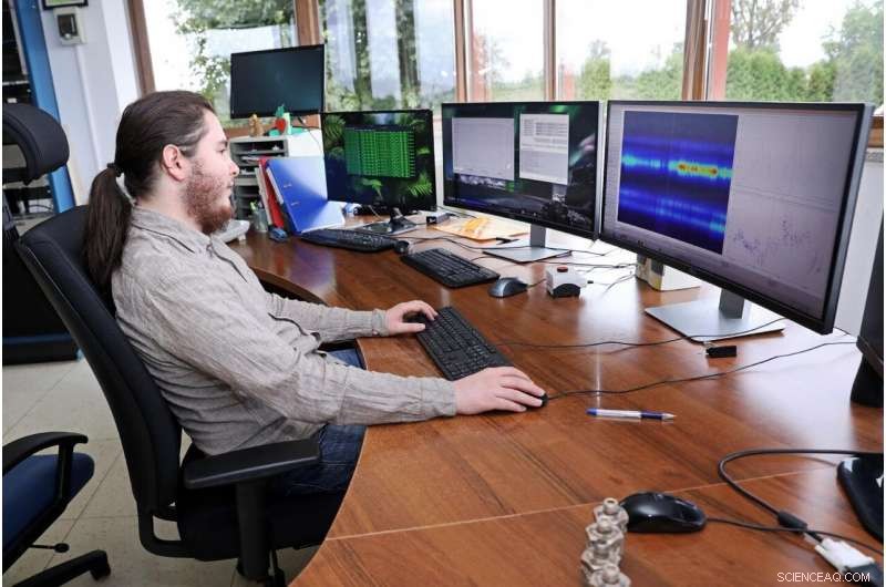 Astronomers Discover Seven New Cosmic Masers in the Milky Way