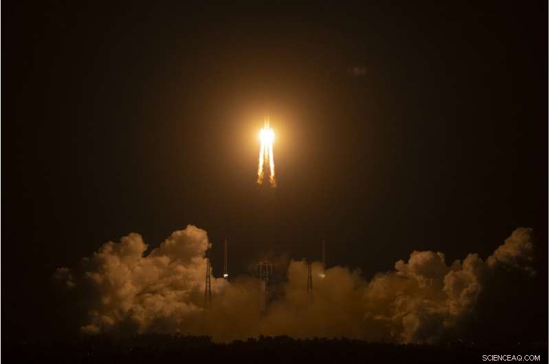 China Launches Chang e-5 Mission to Return Lunar Samples, Advancing Space Science