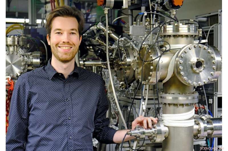 Laboratory Experiments Reveal New Insights into Phobos  Surface Weathering