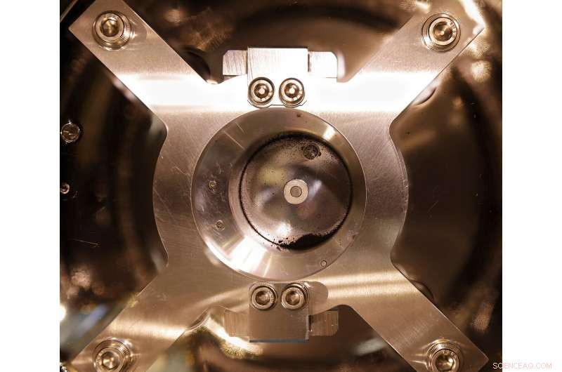 JAXA Discovers Abundant Soil and Gases from Hayabusa2 Asteroid Sample