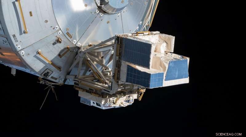 ESA astronaut captures first blue lightning in the stratosphere from the ISS