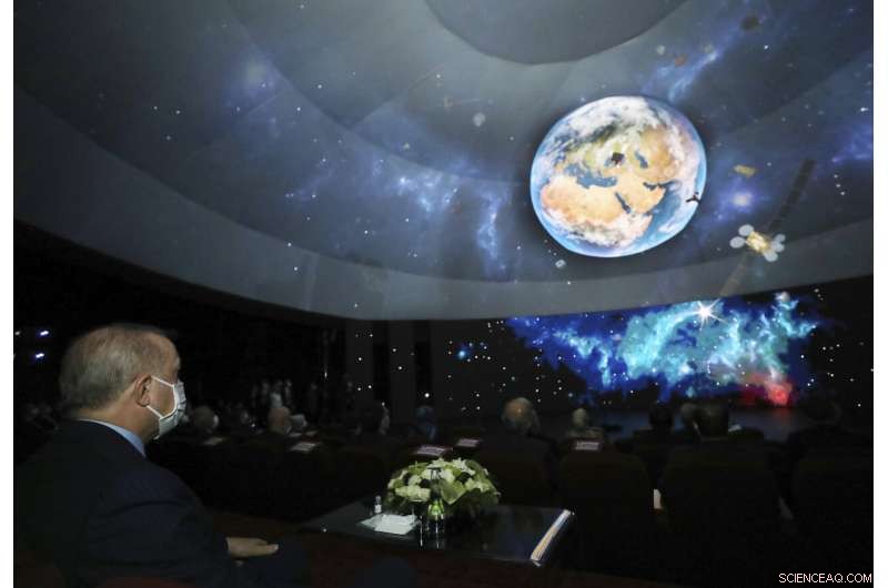 Turkey Announces 10-Year Space Program Aiming for 2023 Moon Mission