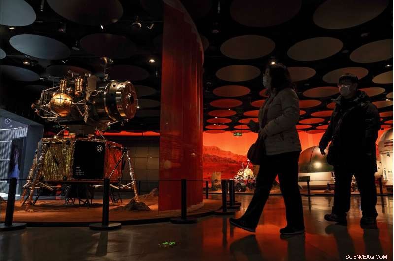 China’s Tianwen-1 Enters Mars Parking Orbit Ahead of Rover Landing