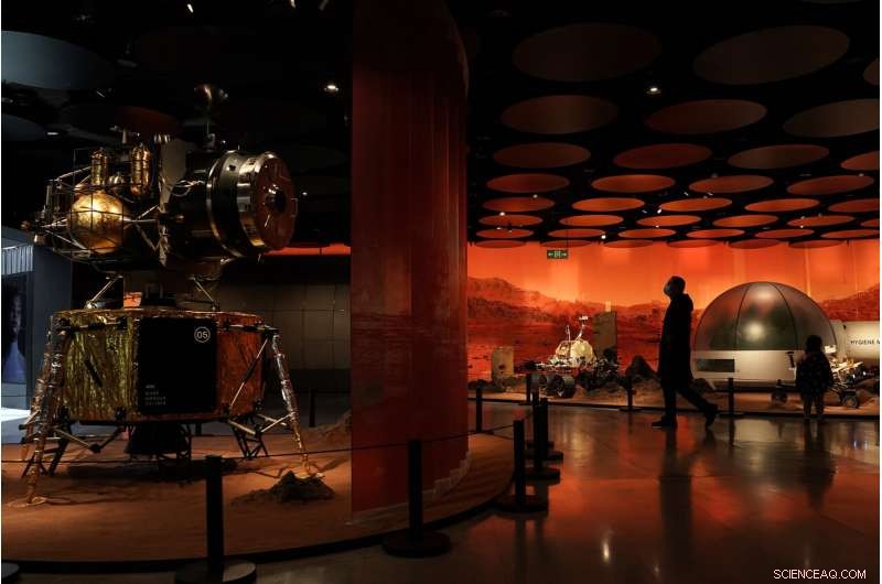 China’s Tianwen-1 Enters Mars Parking Orbit Ahead of Rover Landing