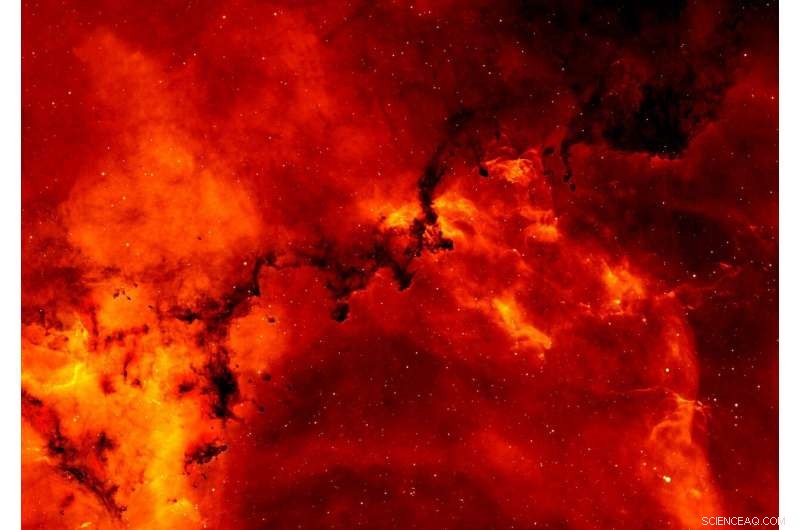 New Technique Enhances Accuracy of Red Giant Temperature Measurements