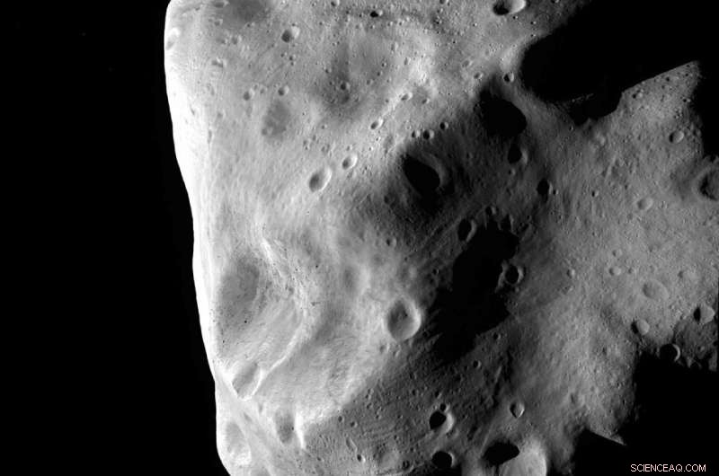 Scientists Discover Earliest Solar System Meteorite, Revealing Cosmic Origins