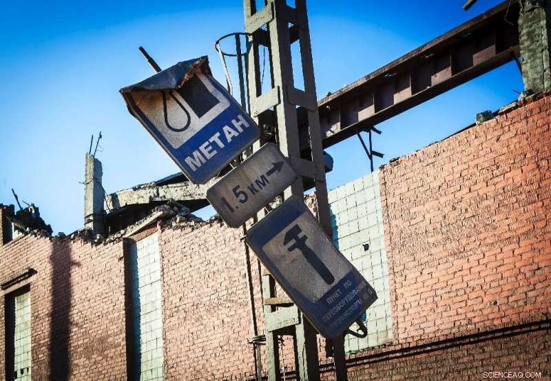 Large Asteroid Passes Earth Safely, Offering Unique Scientific Insight