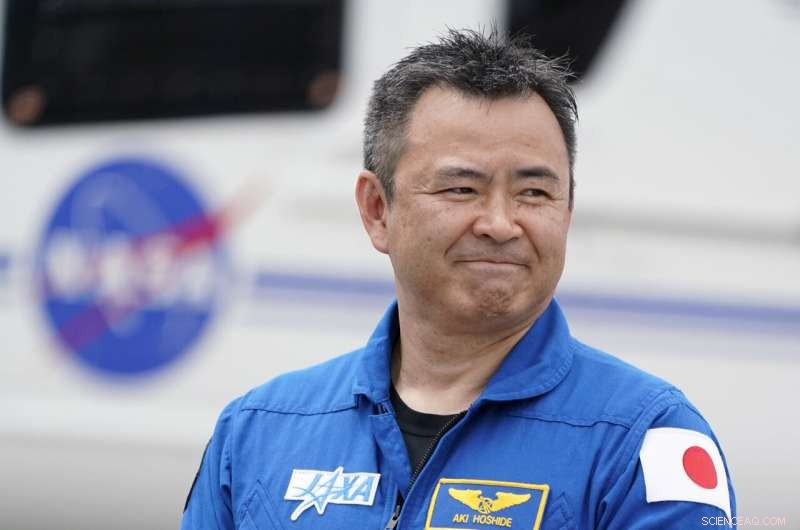 SpaceX s International Crew Heads to Florida for Earth Day Launch