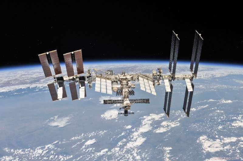 Russia Aims to Launch Its Own Space Station by 2025