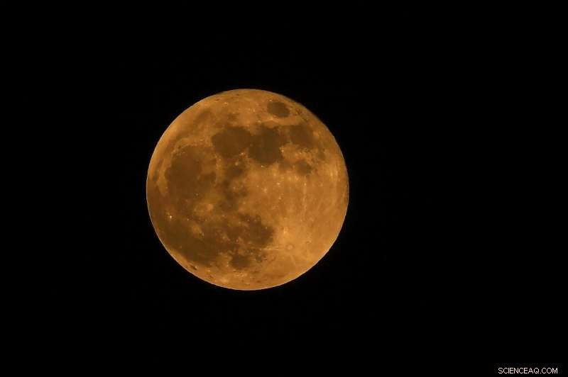 Canada Aims to Launch Lunar Rover by 2026, Expanding Global Space Footprint