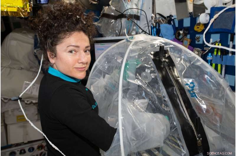 Scientists Innovate Heart Cell Culturing Techniques for Microgravity Studies on the ISS