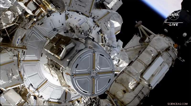 Astronauts Install New Solar Panels During Third Spacewalk on the ISS