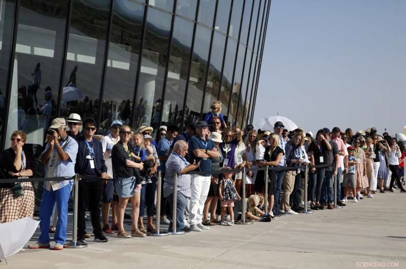 Richard Branson’s Spaceflight Boosts Optimism in New Mexico