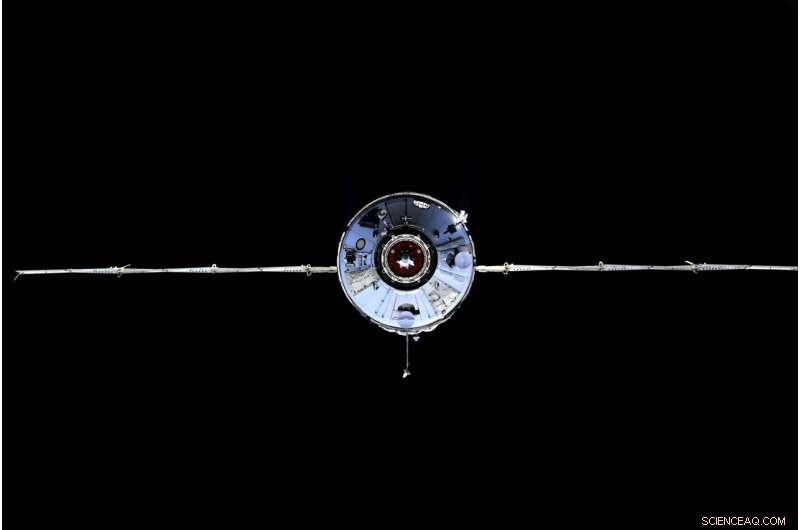 Russian Space Agency Attributes ISS Docking Issue to Software Fault