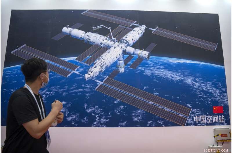 Three Chinese Astronauts Return to Earth After 90-Day Mission on Space Station