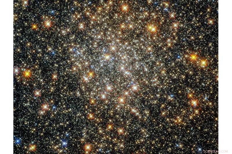 Hubble Reveals the Stunning Palomar 6 Cluster at the Milky Way’s Core