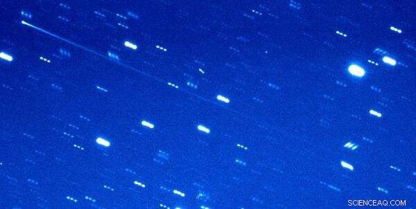 2005 QN173: A Hybrid Asteroid‑Comet Revealed by Hale Telescope