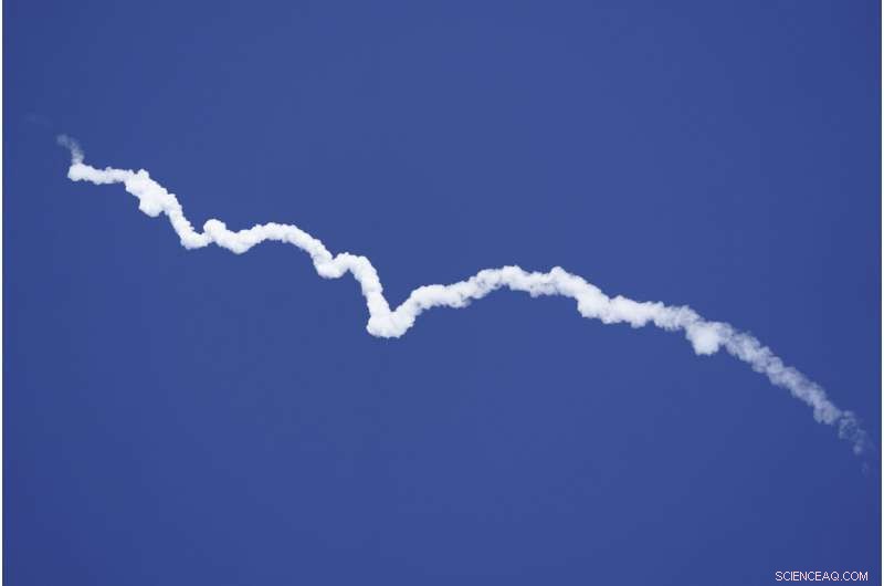 William Shatner Embarks on Blue Origin Spaceflight, Meets Jeff Bezos in Texas