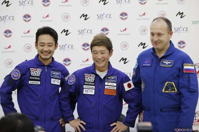 Japanese Billionaire Yusaku Maezawa Prepares for December Space Mission to the ISS