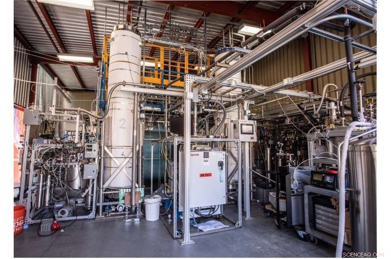 Scientists Deploy Ultra-Pure Liquid Xenon to Hunt Elusive Dark Matter Particles