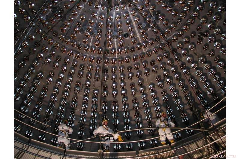 Borexino Sets Record: First Directional Measurement of Sub‑MeV Solar Neutrinos via Monolithic Scintillation Detector