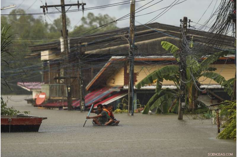 Heavy Rain Swells Rivers, Floods Ravage Much of Thailand