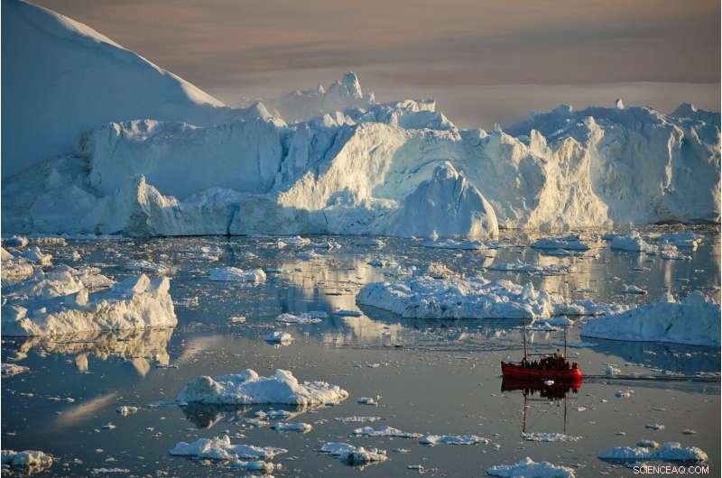 Satellite Data Confirms Models: Greenland Melt Drives Uneven Global Sea‑Level Rise